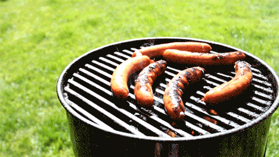 Grillowanie kiełbasy